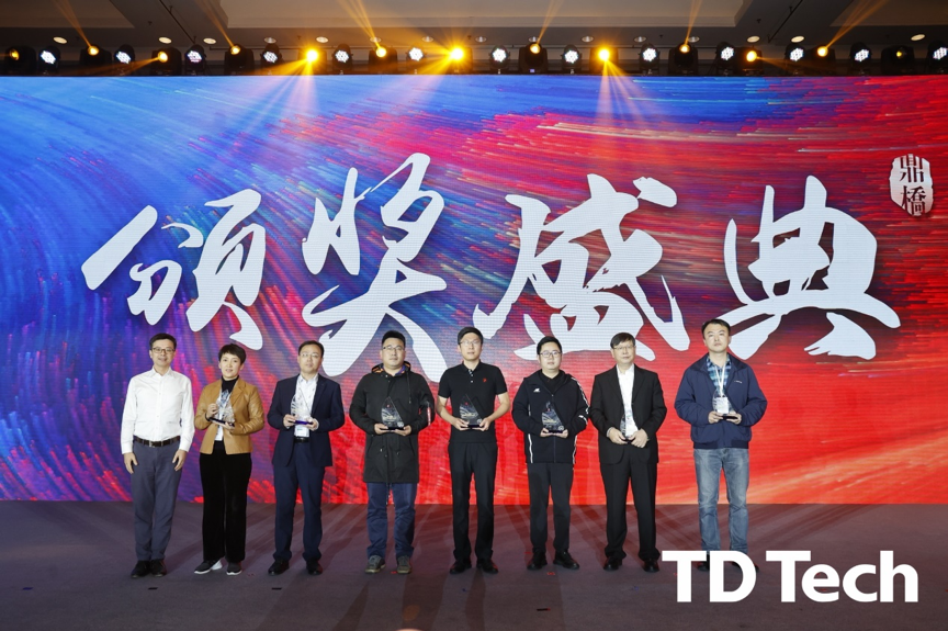 1640763063668023332.png 5.png